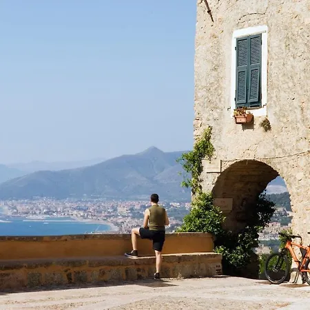 דירה Chezeno בורג'ו ורצי